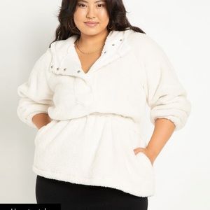 ELOQUII fuzzy white pullover plus size 26/28
